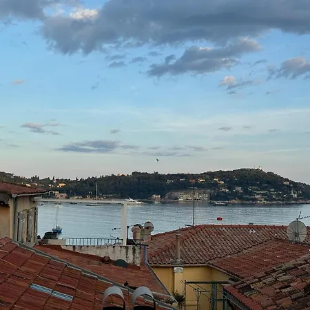 The Seaside Serenity - Calm & Charming Bay View Flat - Heart Of Appartamento *